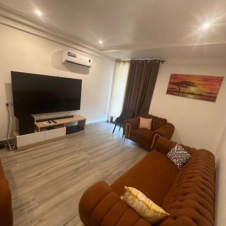 Stylish East Legon Hills Spot Apartment Accra Exterior photo